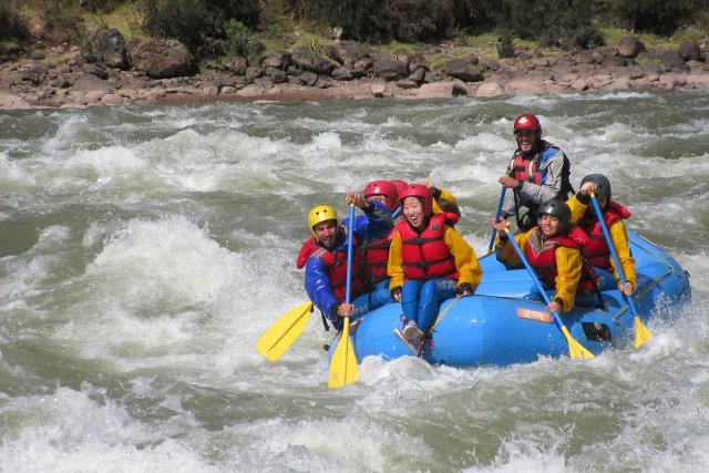 Rafting en el rio Urubamba